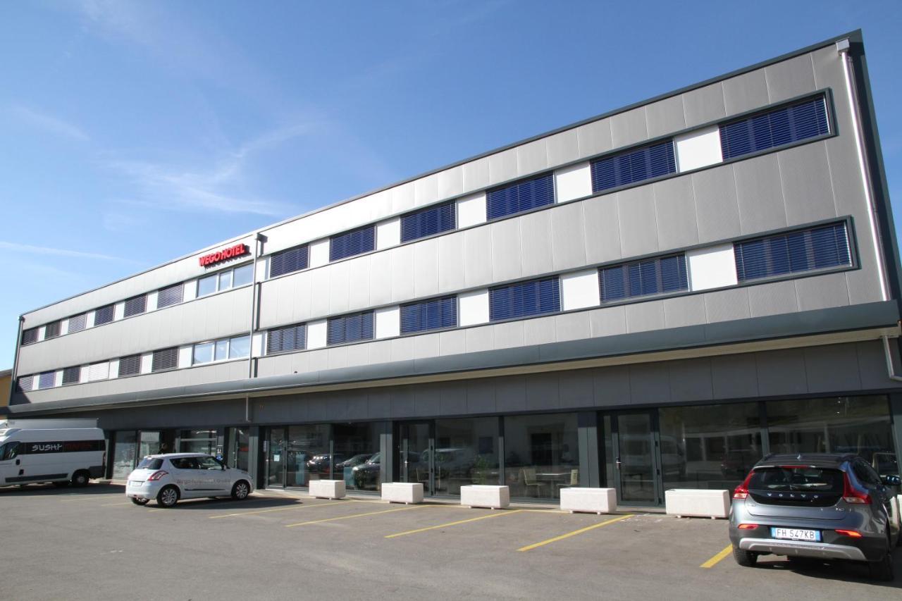 Wego Hotel Vuadens Exterior photo